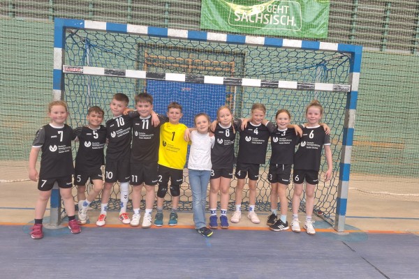 Minis mit unentschieden im Gepäck